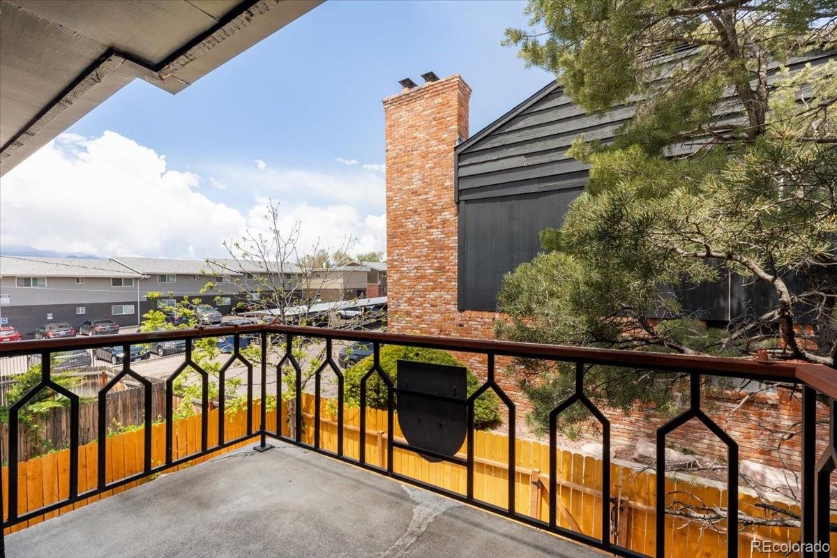 2902 Airport Road Unit: 203