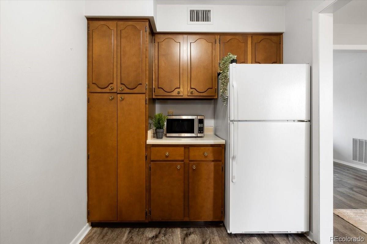 2902 Airport Road Unit: 203