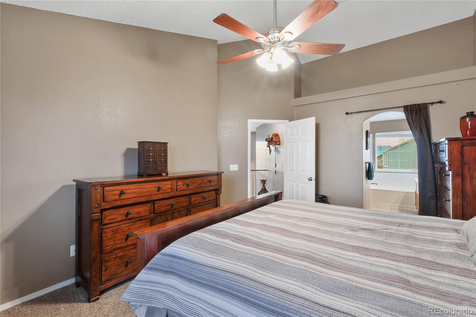 6667 Snowy Range Drive