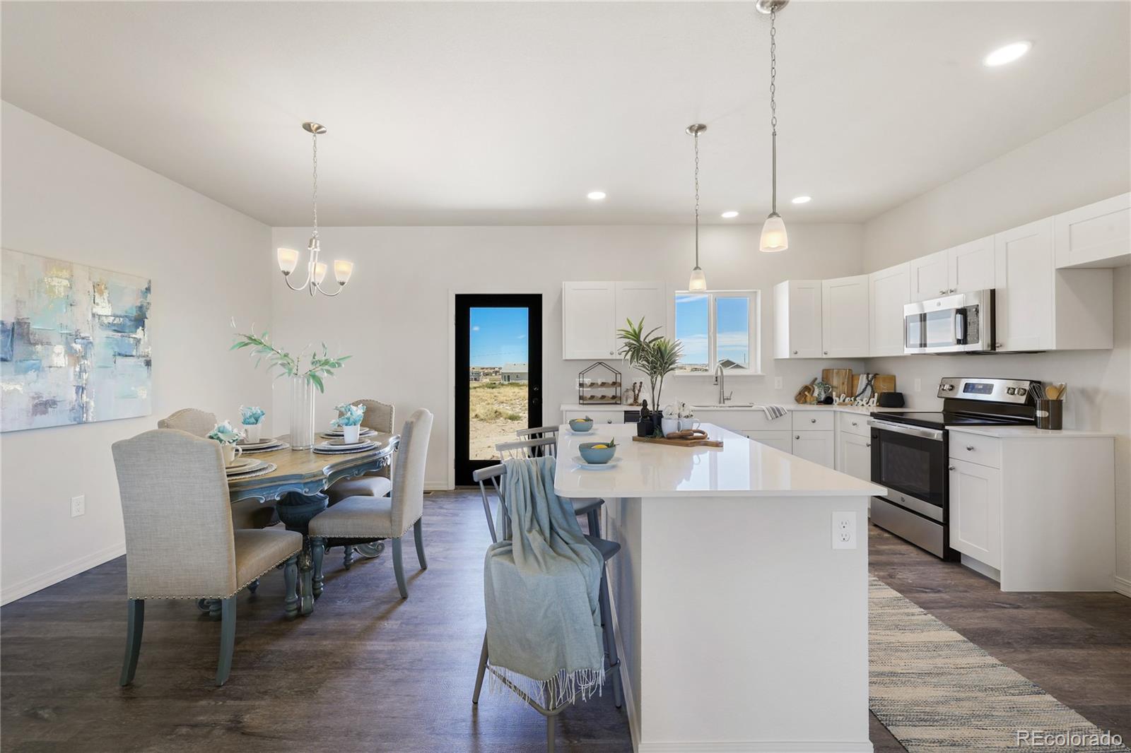 1442 N GANTTS FORT Avenue