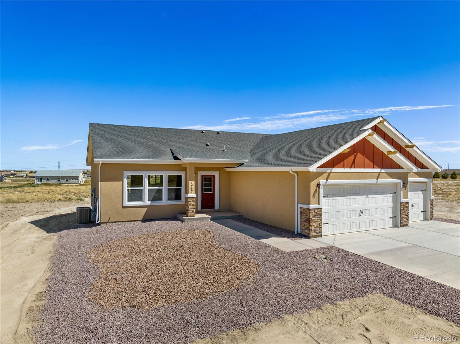 1442 N GANTTS FORT Avenue