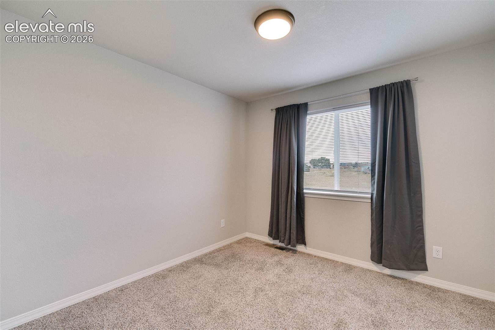 7818 Leiden Point