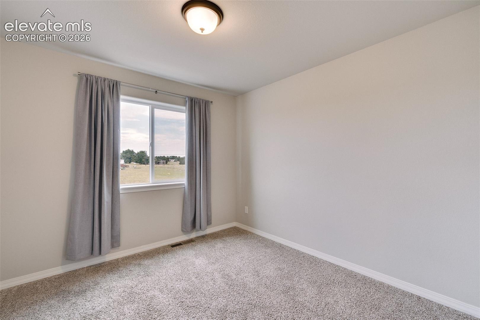 7818 Leiden Point