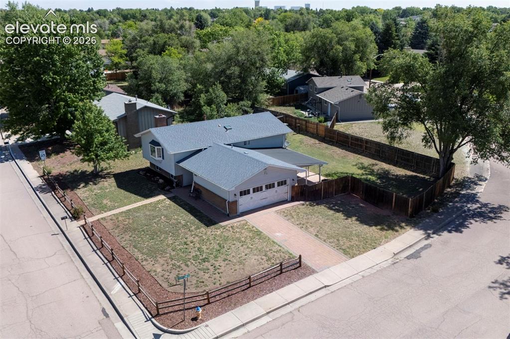 7443 Franconia Drive