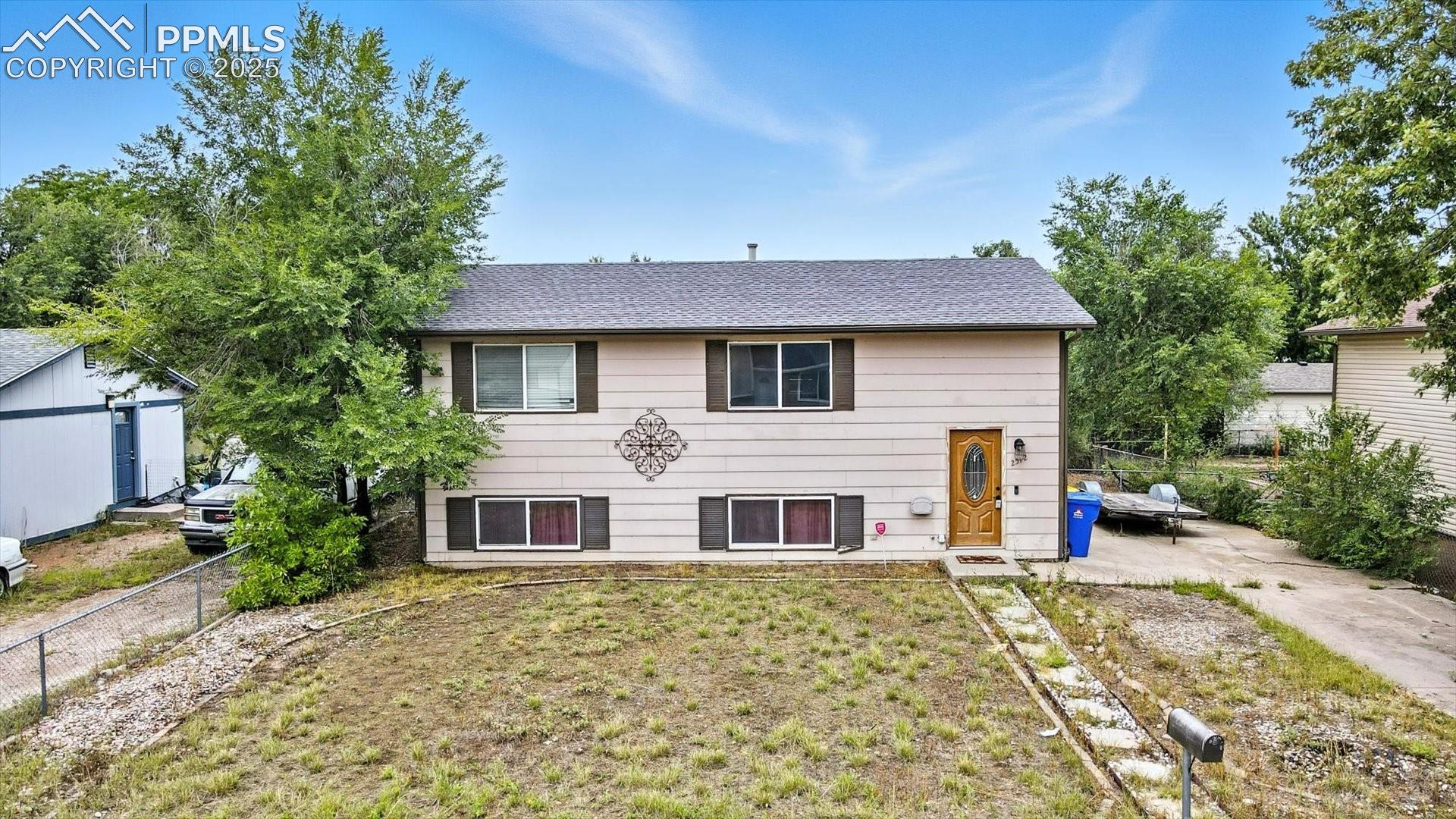 2512 Barkman Drive