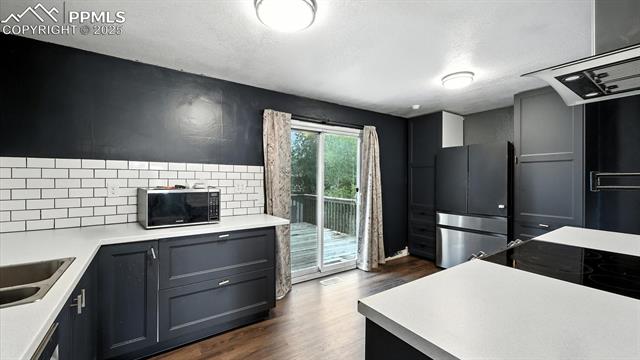 2512 Barkman Drive