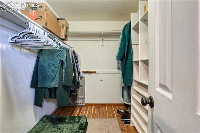 6925 Quicksilver Drive