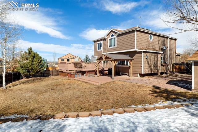 6925 Quicksilver Drive