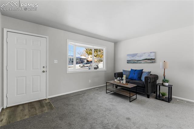 5209 Tomah Circle