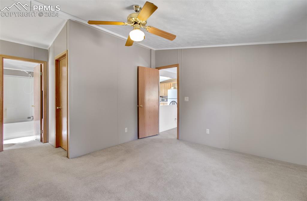 957 Desert Circle