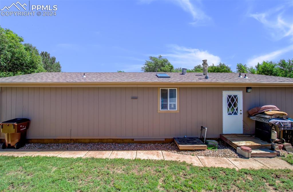 957 Desert Circle