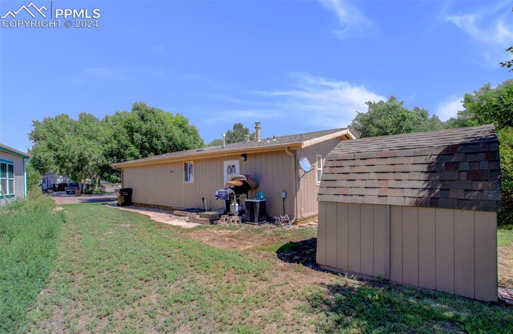 957 Desert Circle