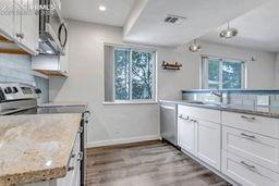 1225 S Oneida Avenue 239