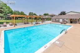 1225 S Oneida Avenue 239