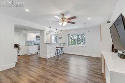 1225 S Oneida Avenue 239