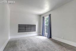 1225 S Oneida Avenue 239