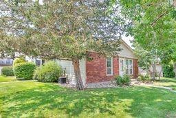 1225 S Oneida Avenue 239