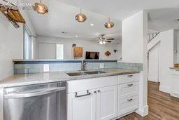 1225 S Oneida Avenue 239