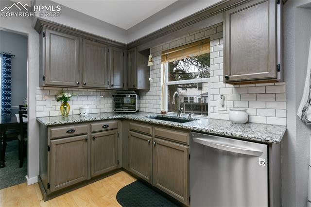 8250 Flax Court