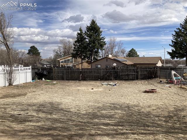 7033 Sequoyah Way