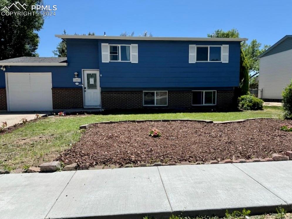 1059 Western Drive