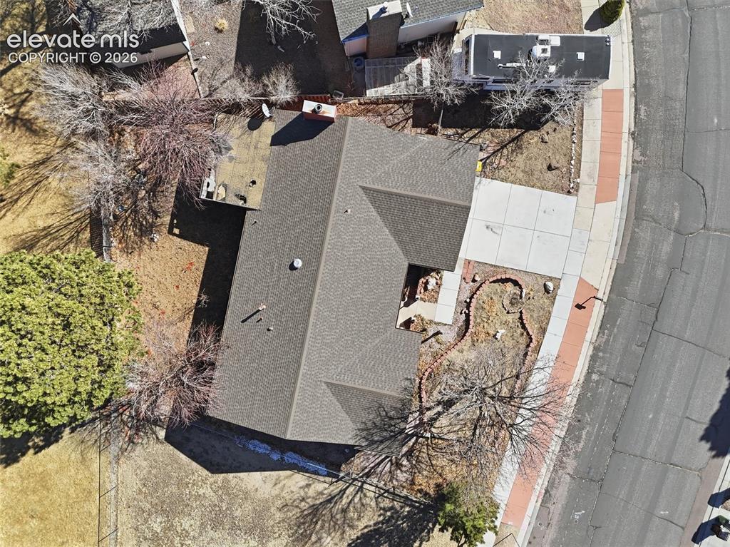 1186 Applewood Drive