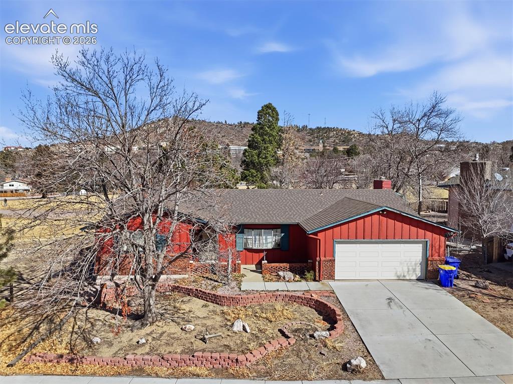 1186 Applewood Drive