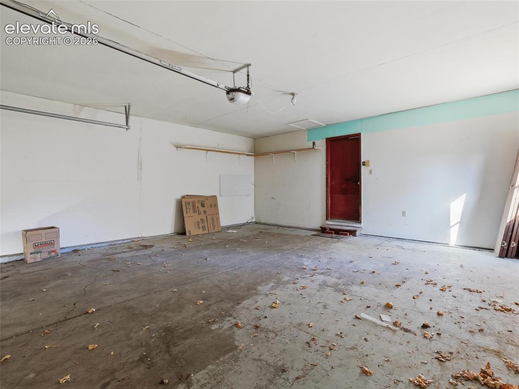 1186 Applewood Drive