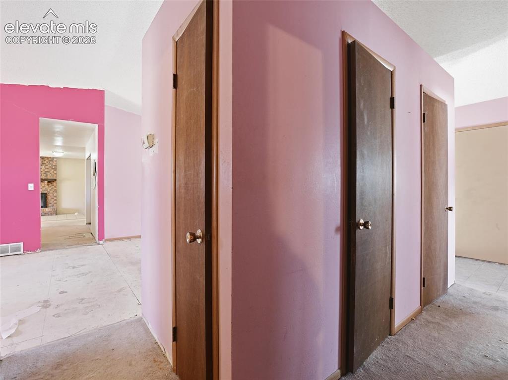 1186 Applewood Drive