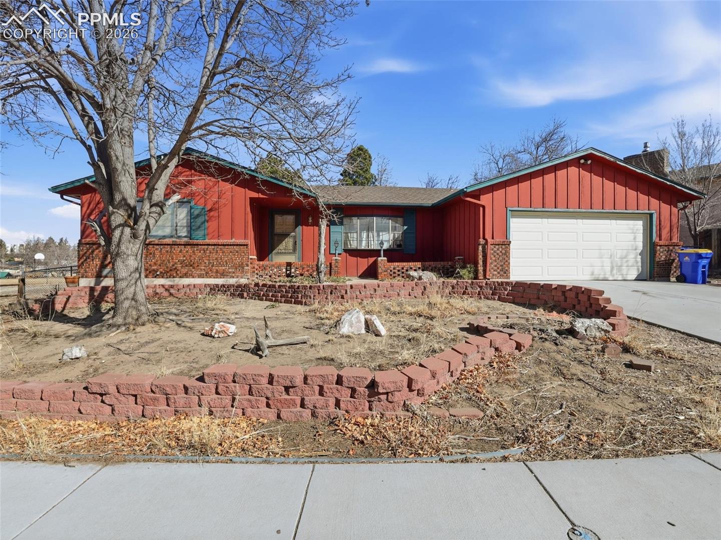 1186 Applewood Drive