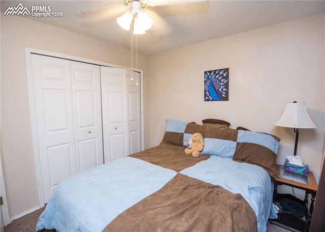 655 Legend Oak Drive