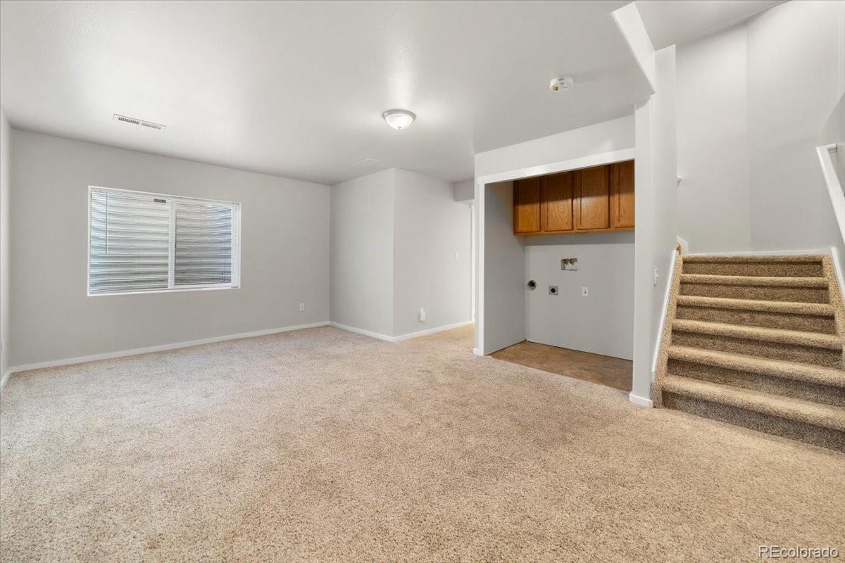 1433 Flycatcher Lane