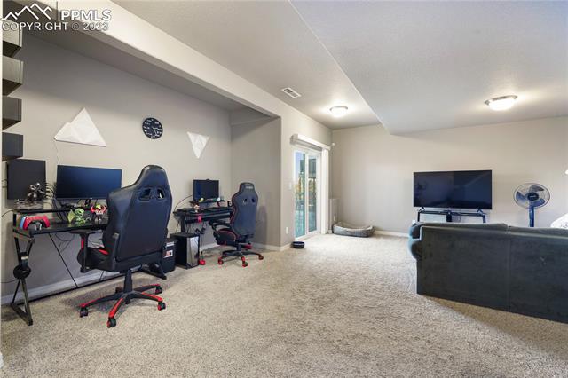 19504 Lindenmere Drive