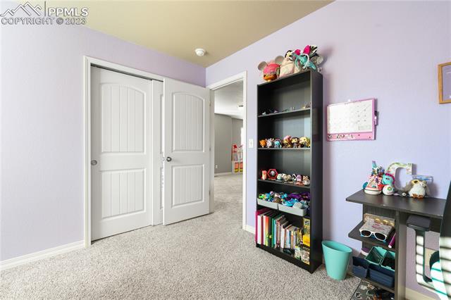 19504 Lindenmere Drive