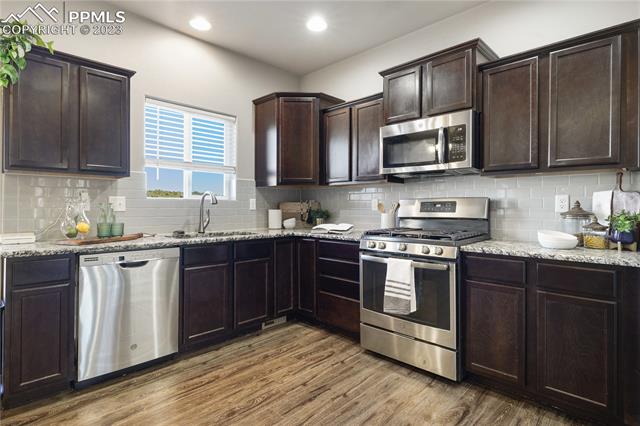 19504 Lindenmere Drive