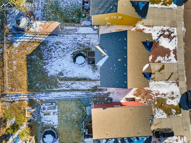 19504 Lindenmere Drive