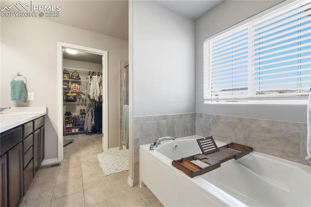 19504 Lindenmere Drive