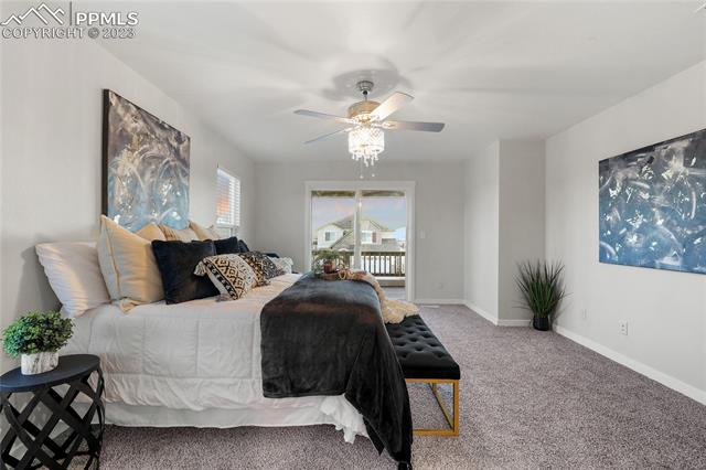 4554 Hanging Lake Circle