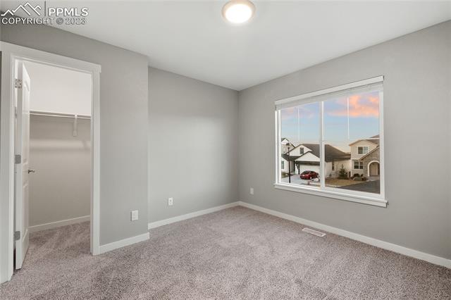 4554 Hanging Lake Circle