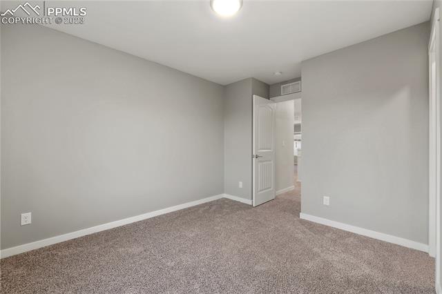 4554 Hanging Lake Circle