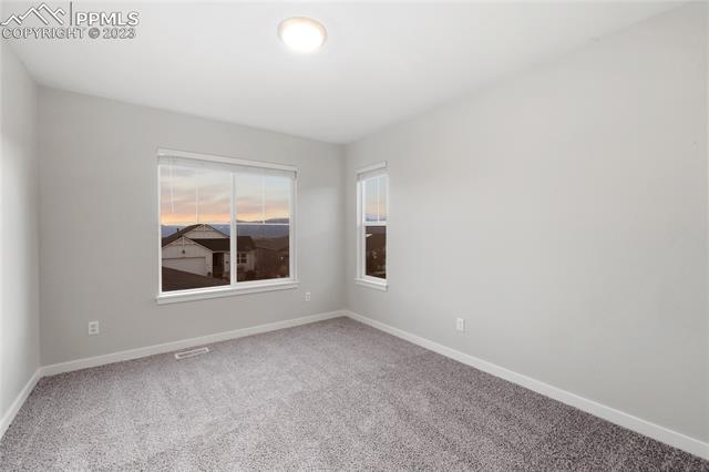 4554 Hanging Lake Circle