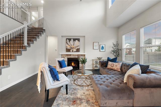 4554 Hanging Lake Circle