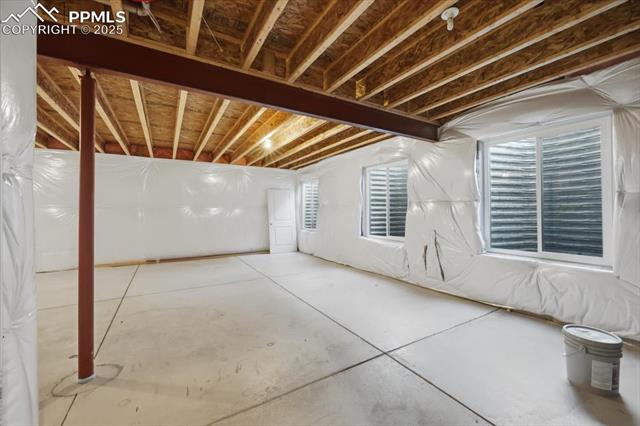 7965 Whistlestop Lane