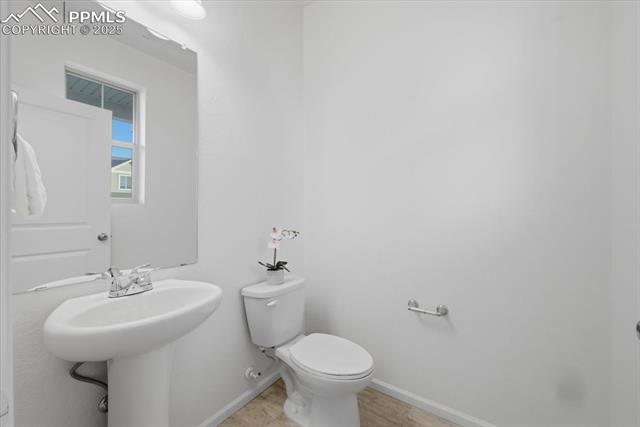 7965 Whistlestop Lane