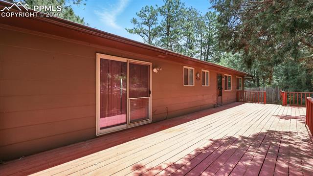 6180 Garlock Way