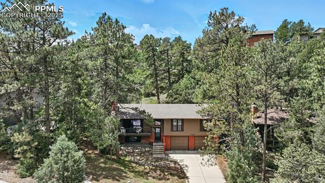 6180 Garlock Way