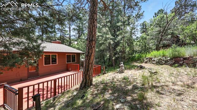 6180 Garlock Way