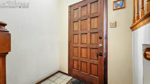 6180 Garlock Way