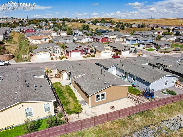 4228 Gray Fox Heights