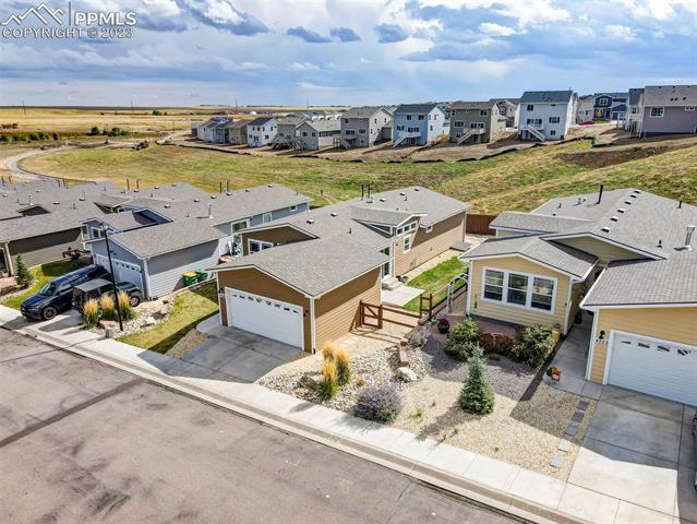 4228 Gray Fox Heights